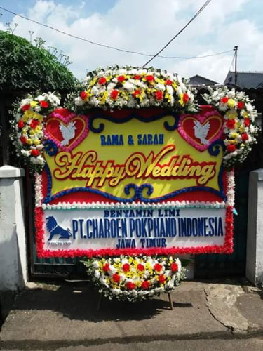 Karangan Bunga Pernikahan  di Merangin